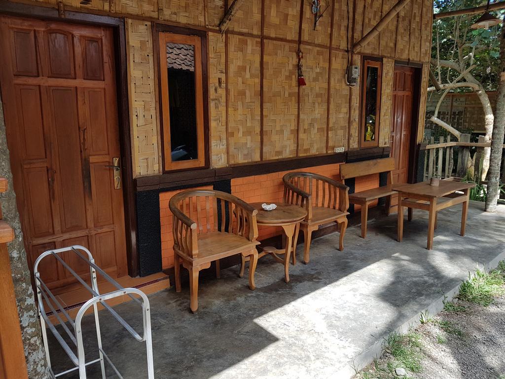 Red Island Bungalows Pasanggaran Екстер'єр фото